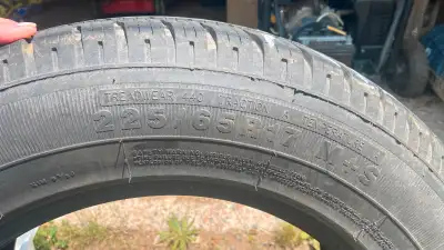A SET OF 4 LIKE NEW CONDITION ECOVISION ALL SEASON TIRES THE SIZE IS 225 65 R17 THEYRE IN REALLY GOO...