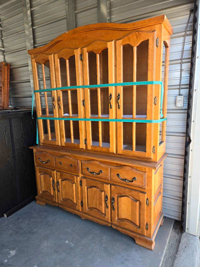 China cabinet or hutch in Hutches & Display Cabinets in St. Albert - Image 2