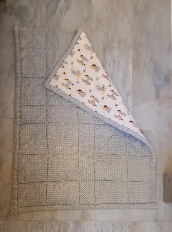Handmade Holly Hobbie-style quilt / coverlet62865711667329121