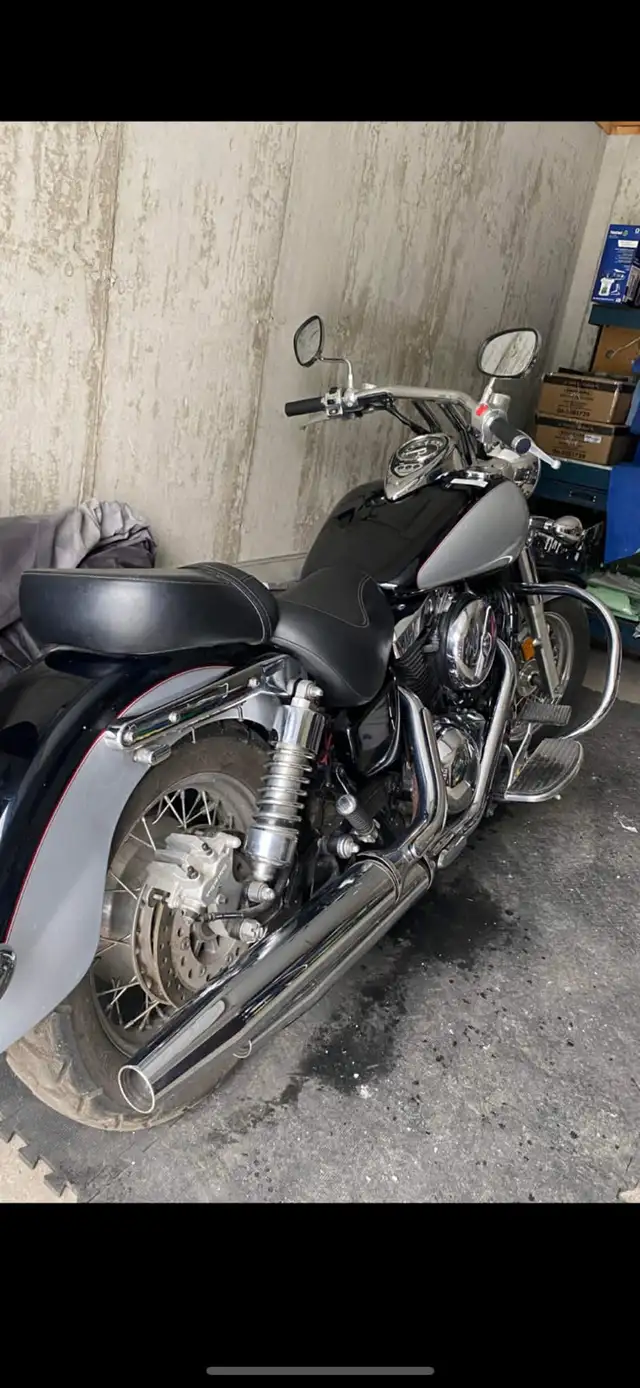 Kawasaki Vulcan 1500 in Sport Touring in Gatineau - Image 3
