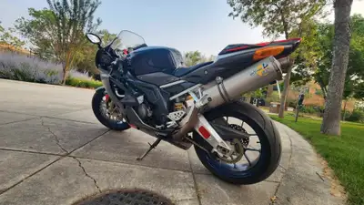 NO TRADES 2007 Aprilia RSV1000R - 998cc V2 21 xxx kms, will continue to go up as it’s used Has DynoJ...