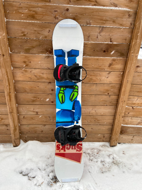 Stepchild Suck's 155 cm Men's Snowboard with Union bindings in Snowboard in Edmonton - Image 2