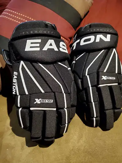 Easton Hockey Gloves.  Mens, View more