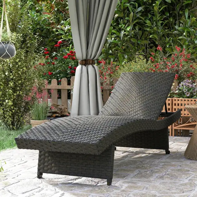 Rattan Folding Outdoor Lounger Chair Recliner with 5-Level Adjus in Chairs & Recliners in Markham / York Region - Image 11