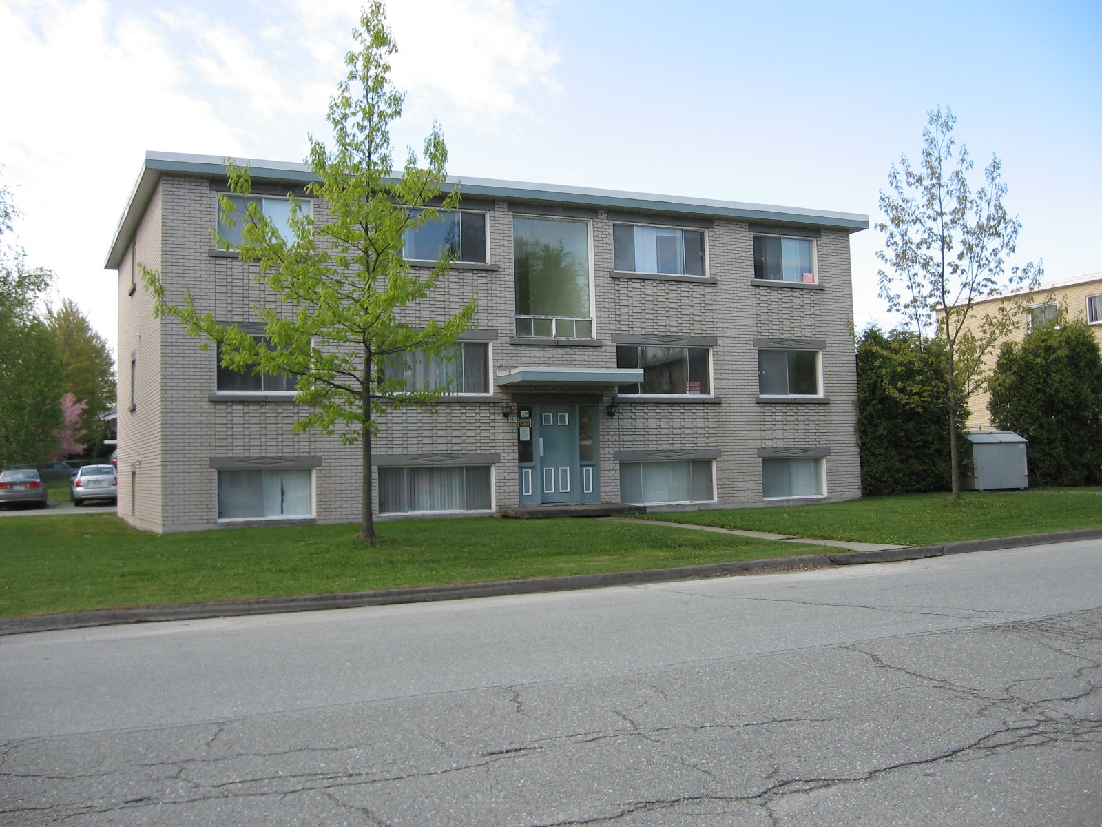 2560 RUE BONIN PRES DE L UNIVERSITÉ, SEPTEMBRE — photo 1