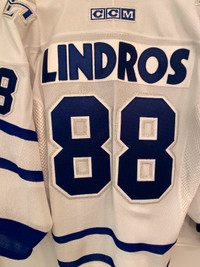 Reduced-Toronto Maple Leafs “88” Lindros Jersey   Size Small