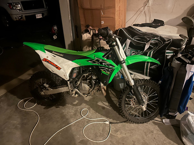 2019 Kawasaki 85 low hours and like new  in Dirt Bikes & Motocross in Parksville / Qualicum Beach - Image 2