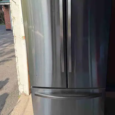 Réfrigérateur Samsung en excellent état à vendre  , View more
