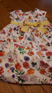 Beautiful flowered  size 4 dress