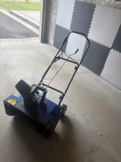 snowjoe 22inch snow blower, View more