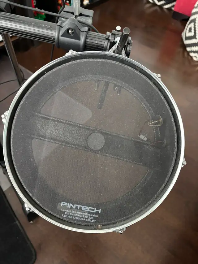 Roland ION drum kit (Compatible with PS3 and PS4) in Drums & Percussion in City of Toronto - Image 7
