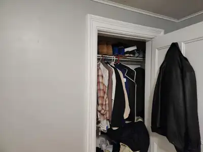Spacious private room for rent in a 3-bedroom house – $800/month, all utilities included.