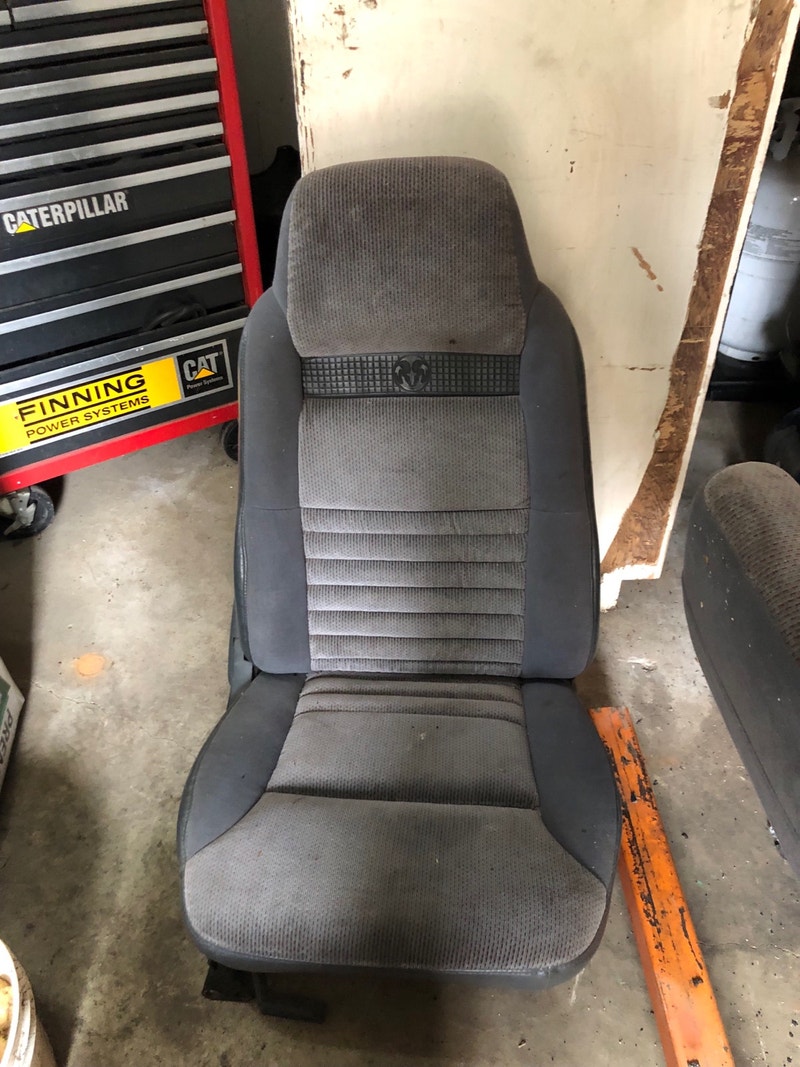 Bucket seats Other Parts & Accessories Edmonton Kijiji