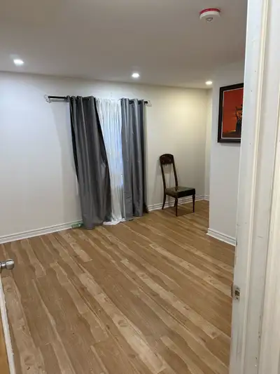 SPACIOUS NEWLY RENOVATED UNIT FOR RENT