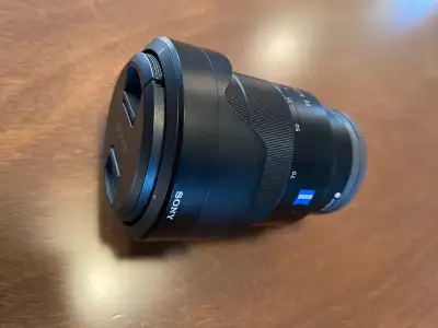 Sony Zeiss Camera Lens: 24-70mm f/4 – Liquidation Price, View more