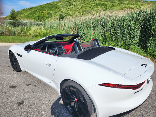 2021 Jaguar F-Type P300 Convertible One Owner Still Warranty in Cars & Trucks in Oshawa / Durham Region - Image 2