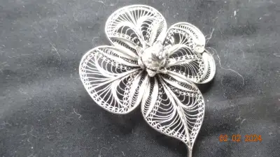 Brooches, lady , filigree,silver , 1 3/4 to 2.5 inches diameter,, View more
