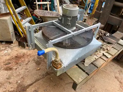 Hyd oil cooler 30”x25”x4” thick 575v fan motor