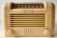 Antiquité 1947 Collection Radio "RADIOLA" RCA Radio tubes USA