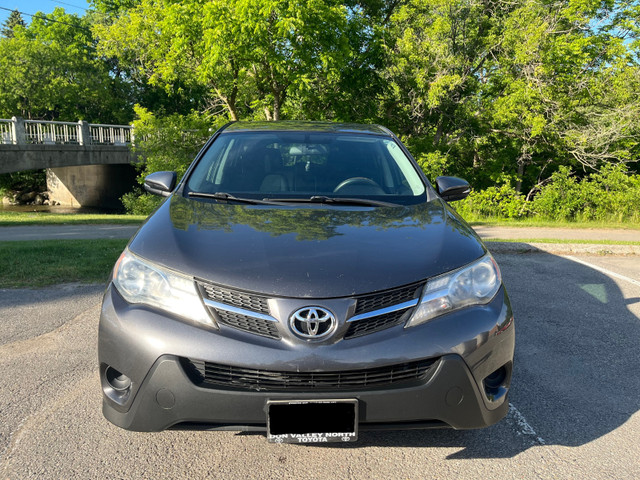 2015 RAV4 LE FWD in Cars & Trucks in Oshawa / Durham Region - Image 2