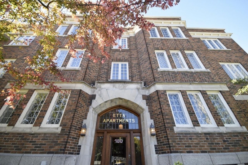 3 Bedroom Condo for Rent Sandy Hill (all utilities included) Long