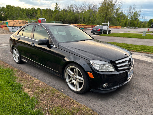 2010 Mercedes C300 4Matic (AMG trim) in Cars & Trucks in Ottawa - Image 2