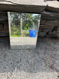  Free mirror