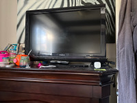 32-inch Insignia TV