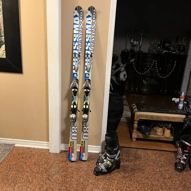 170 Salomon ski with boots  in Ski in Markham / York Region - Image 2