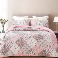 New 3 PC Pink Floral Patchwork Reversible Quilt Set • QUEEN $75