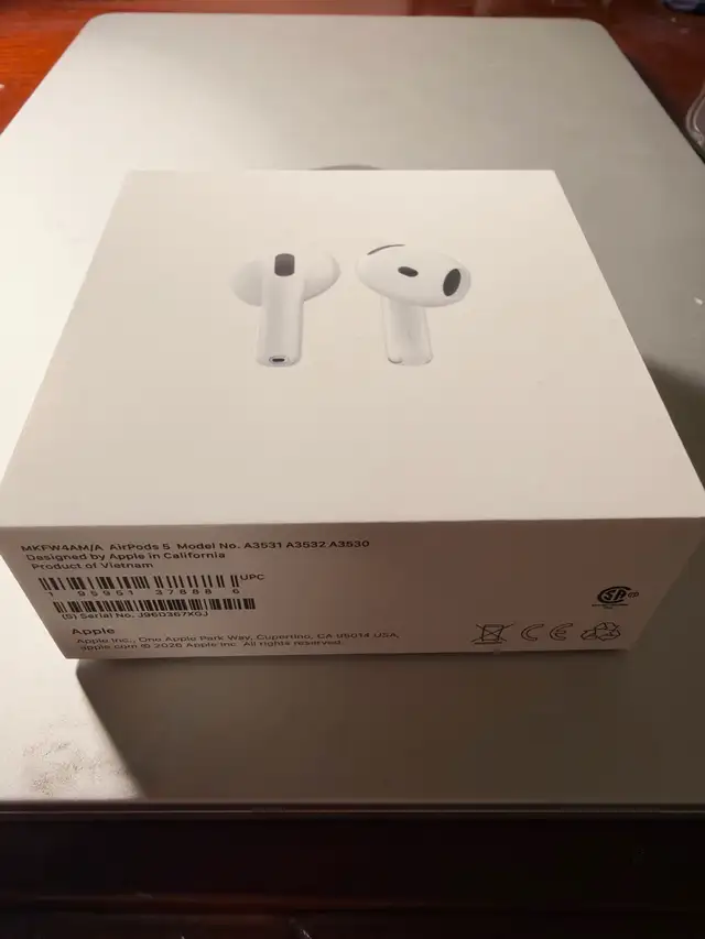 Apple AirPods 5