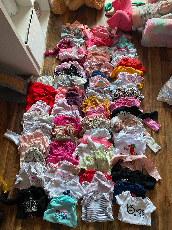 Baby girl clothes in Other in Edmonton