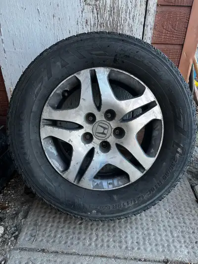 These are summer tires mounted on wheels, originally from a 2008 Honda Odyssey, offering reliable pe...