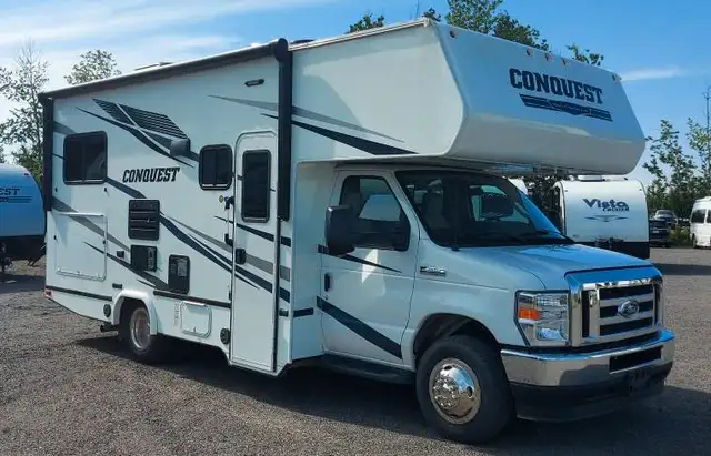 Motorisé à louer in RVs & Motorhomes in Longueuil / South Shore - Image 2