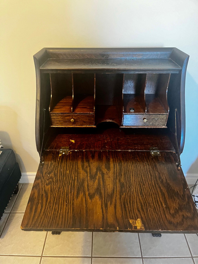 Antique standup desk in Desks in New Glasgow - Image 3