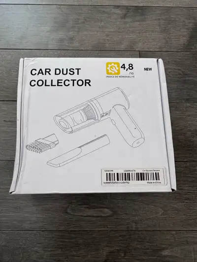 Keep your car interior spotless with this new car dust collector, designed for efficient and easy cl...