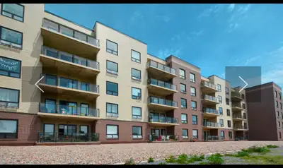 Spacious Bedroom in Fully Furnished 2-Bedroom Apartment – 5-Month Lease Take over a spacious bedroom...