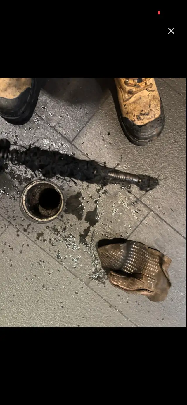 Plumber/504926313067980802