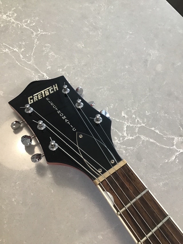 Beautiful, GRETSCH G5120 , hollow body guitar. Guitars Hamilton