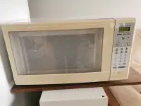Big Sanyo powerful microwave