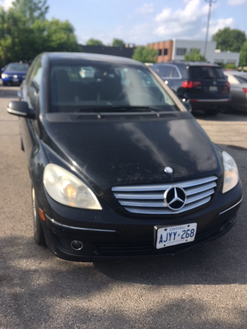 Mercedes B200 in Cars & Trucks in Kitchener / Waterloo