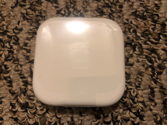 Apple wired ear buds (new) in Cell Phone Accessories in St. Catharines - Image 3