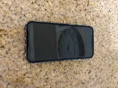 iPhone 11, View more
