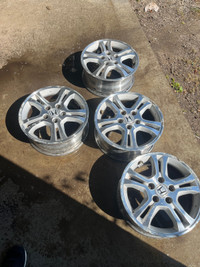 4 - 16” Honda rims 