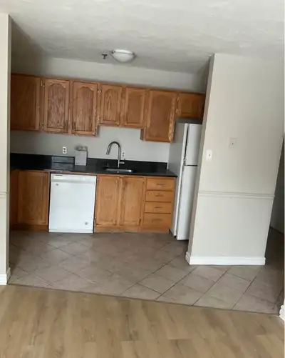 2 BEDROOM | 1 BATH APARTMENT | SOUTH STREET | DOWNTOWN HALIFAX 2 bedroom, 1 bathroom apartment avail...