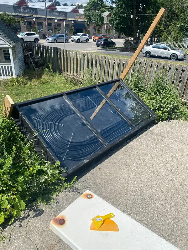 Tempered glass panels in Other in Markham / York Region - Image 8