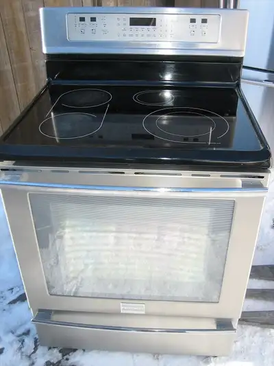 Frigidaire stainless stove,, View more