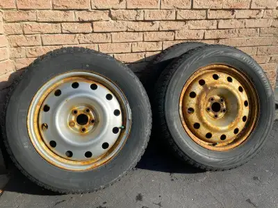 4 set Bridgestone Winter tire+RIM 225/60/R17 for $500, very good condition, please contact 416-99962...
