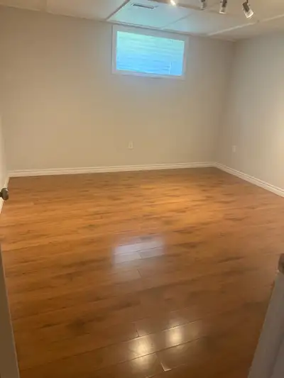 Etobicoke room for rent- female only