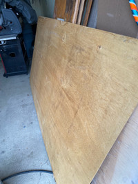Plywood sheet 